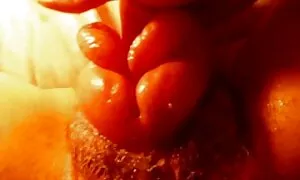 Una bella video porno nonne inculate ragazza è soffiato e viene in bocca