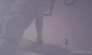 Guarda youporn nonne sua zia sedurre la nipote di 18 anni quando fa la doccia.