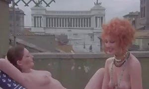 Viene rilasciato nella vagina e nonnetta porno termina nella bocca dello Shermuddin russo.
