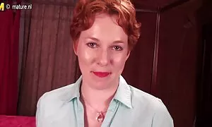 Top nonne sborrate dentro nero